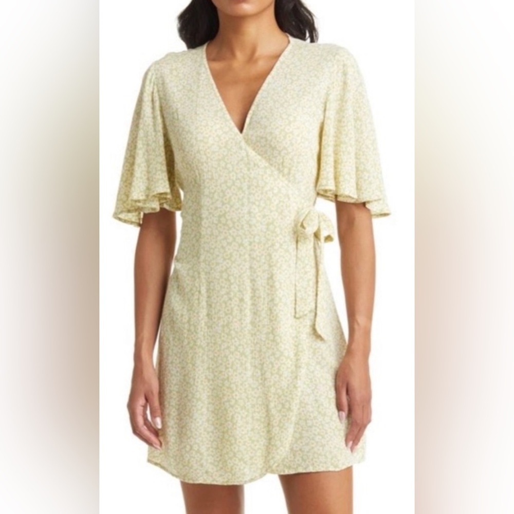 BILLABONG FLORAL PRINT WRAP MINIDRESS Size XS (0) NWT